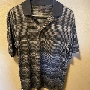 Men’s Greg Norman shirt size S